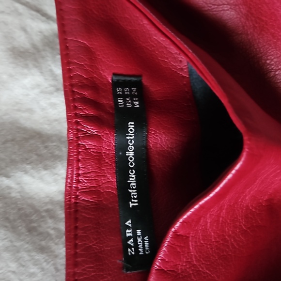 ZARA leather skirt - Picture 4 of 4